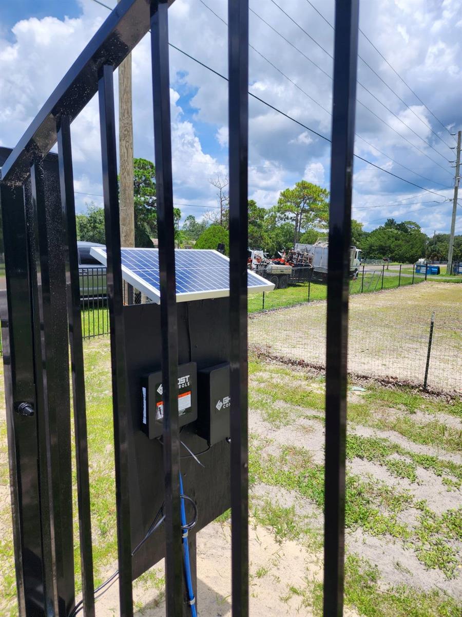 solar powered 8 ft gated entrance with keypad and exit system