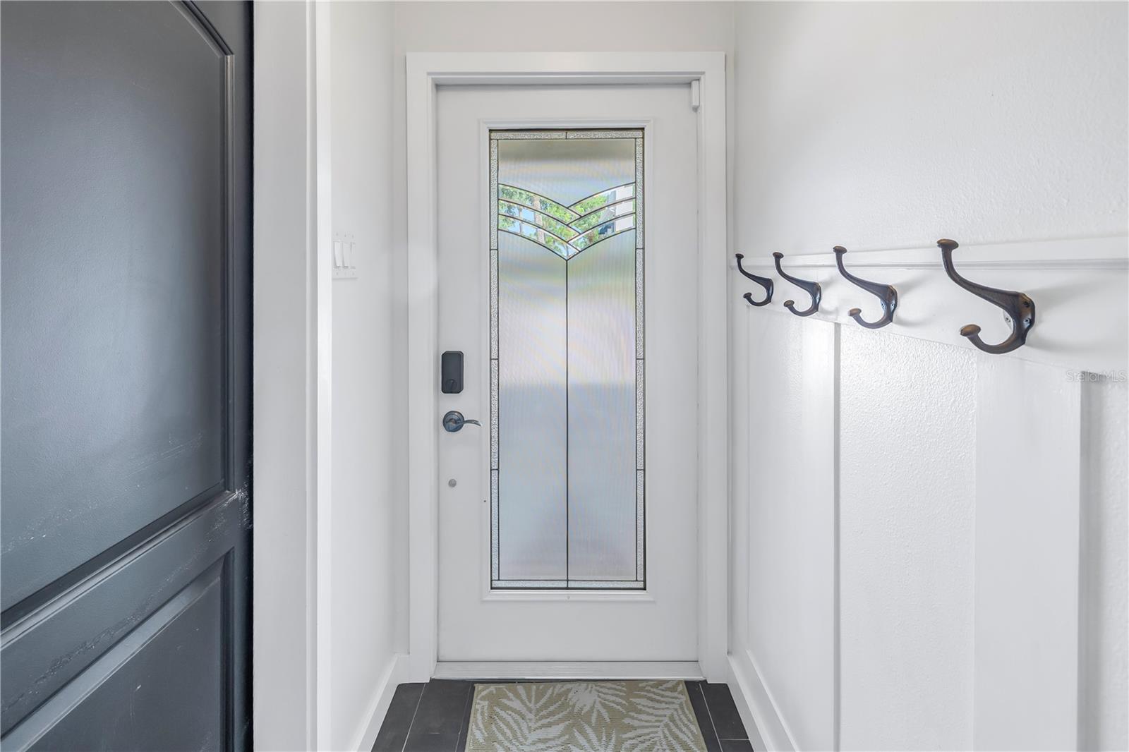 Foyer-Glass panel entry door