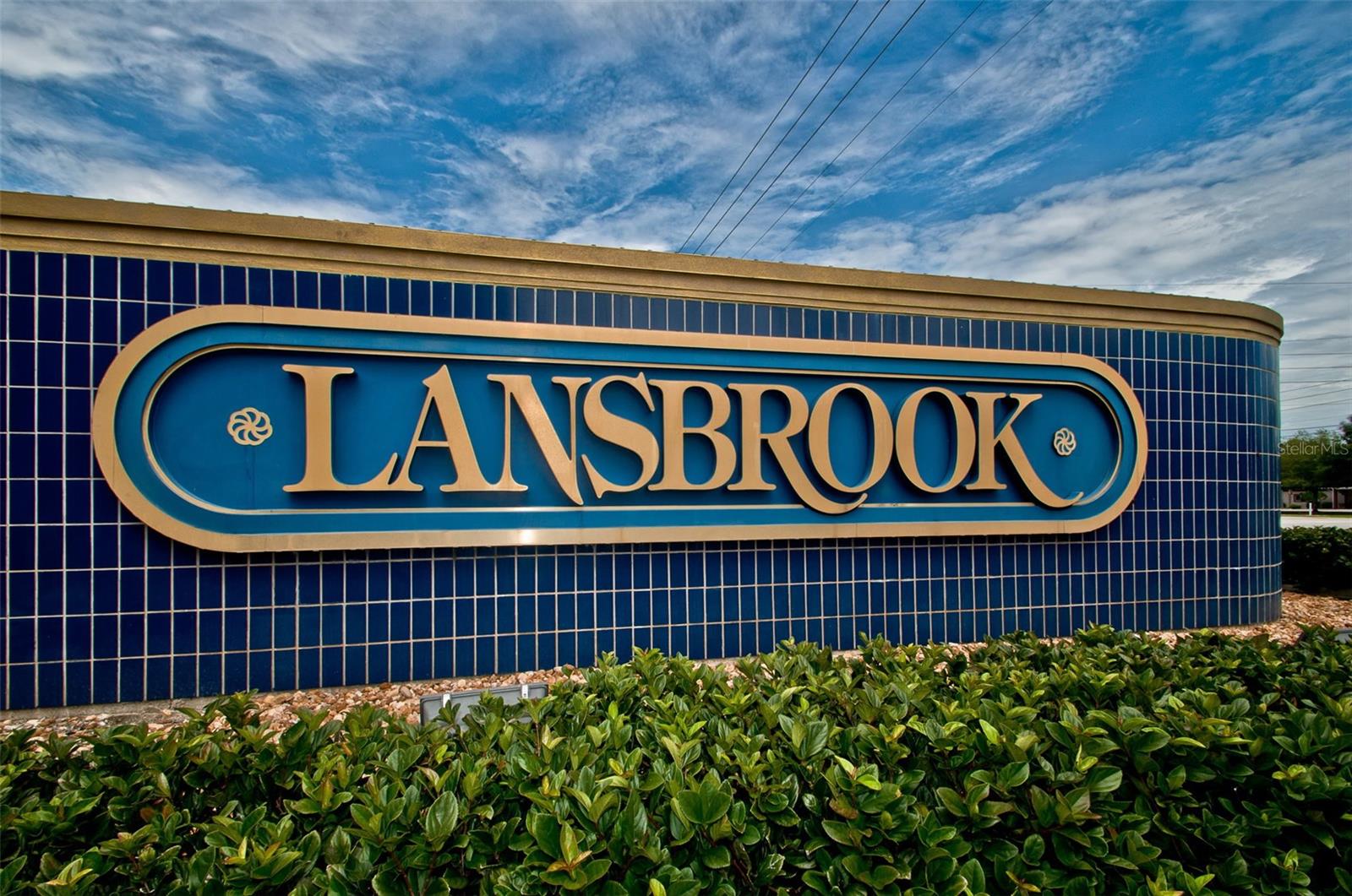 Lansbrook community entrance