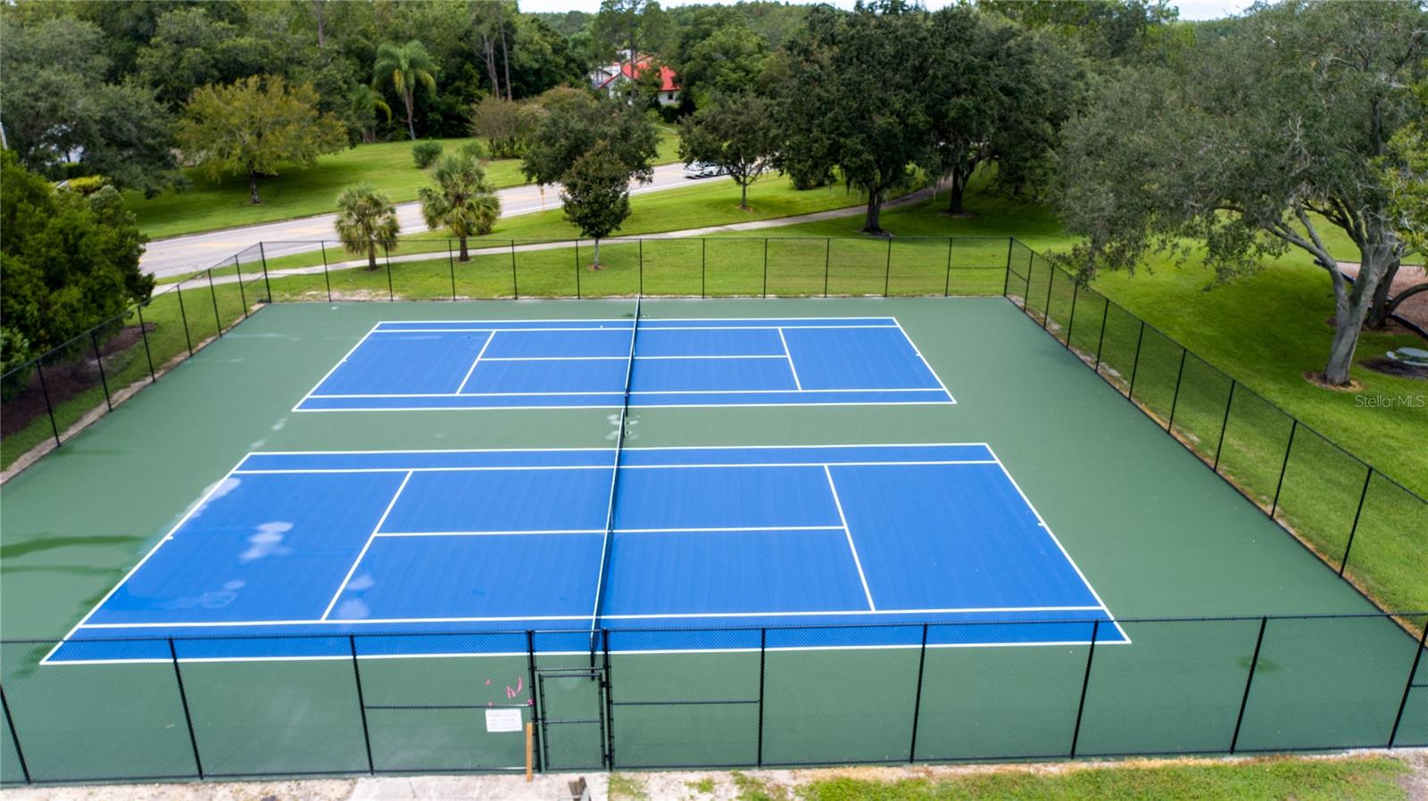 Community Tennis Courts