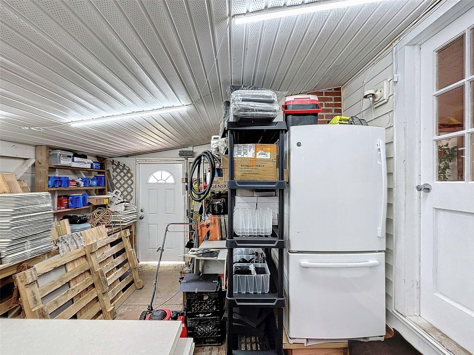 GARAGE/ENCLOSED CARPORT