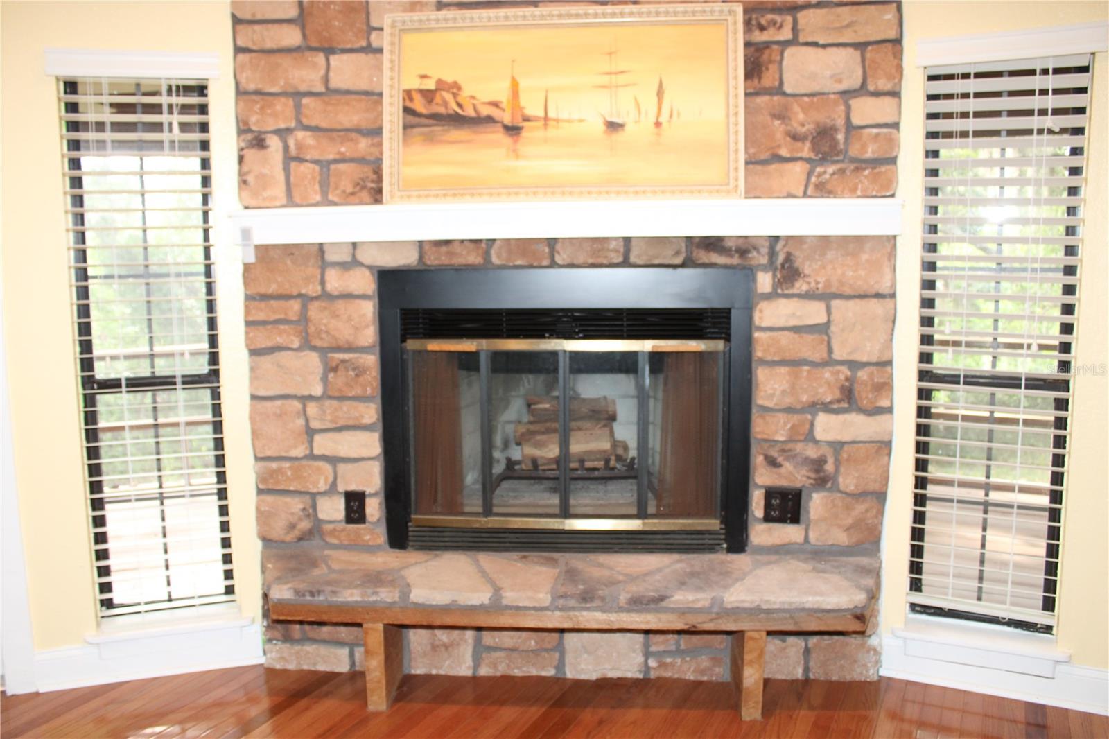 WOOD BURNING FIRE PLACE