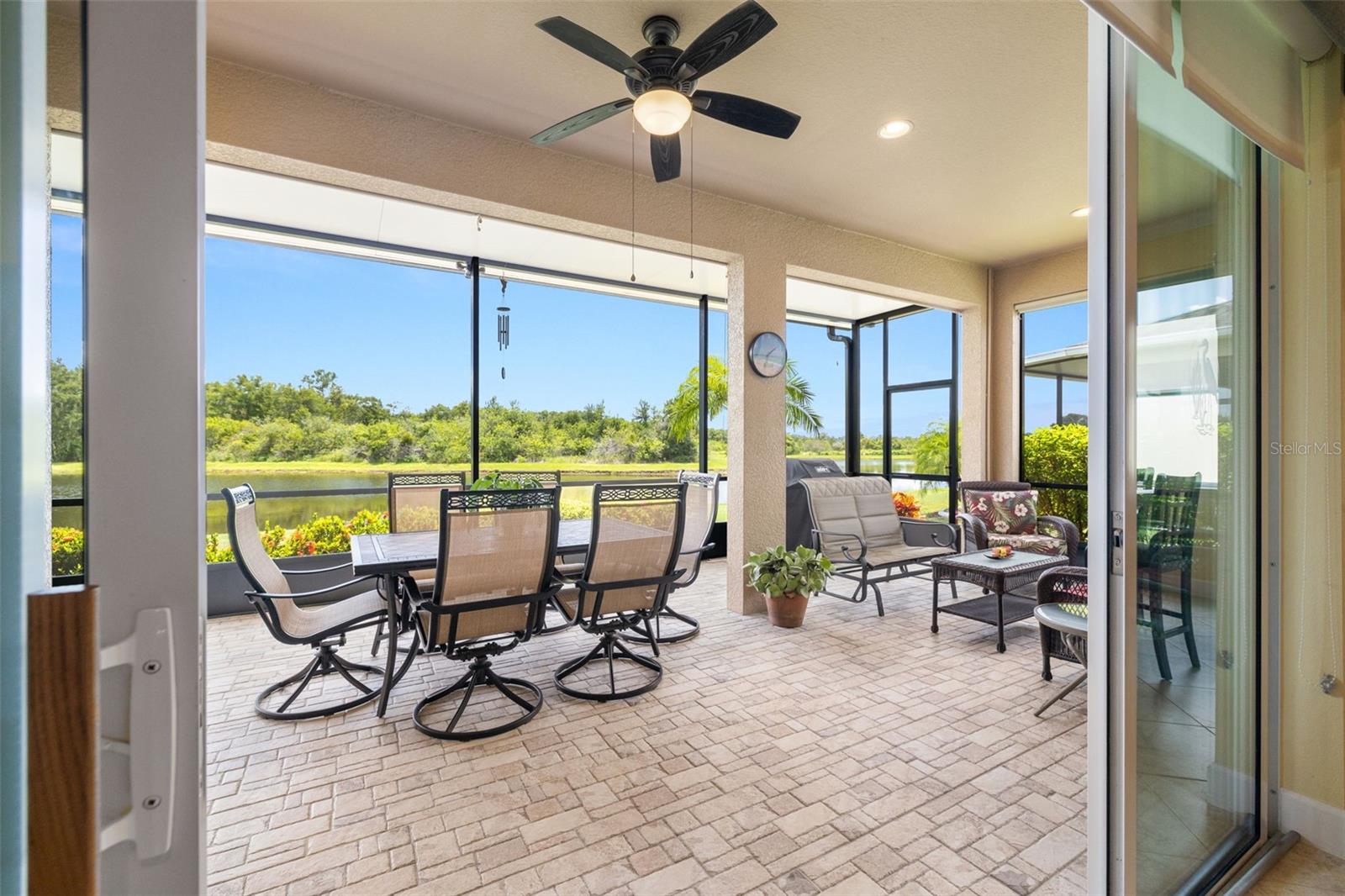 Large Lanai with spectacular pond view