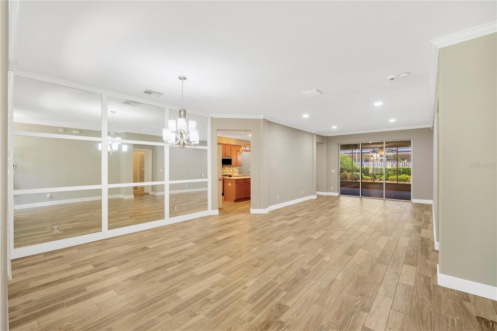 806 Red Ash Ct - Dining room / Living Room