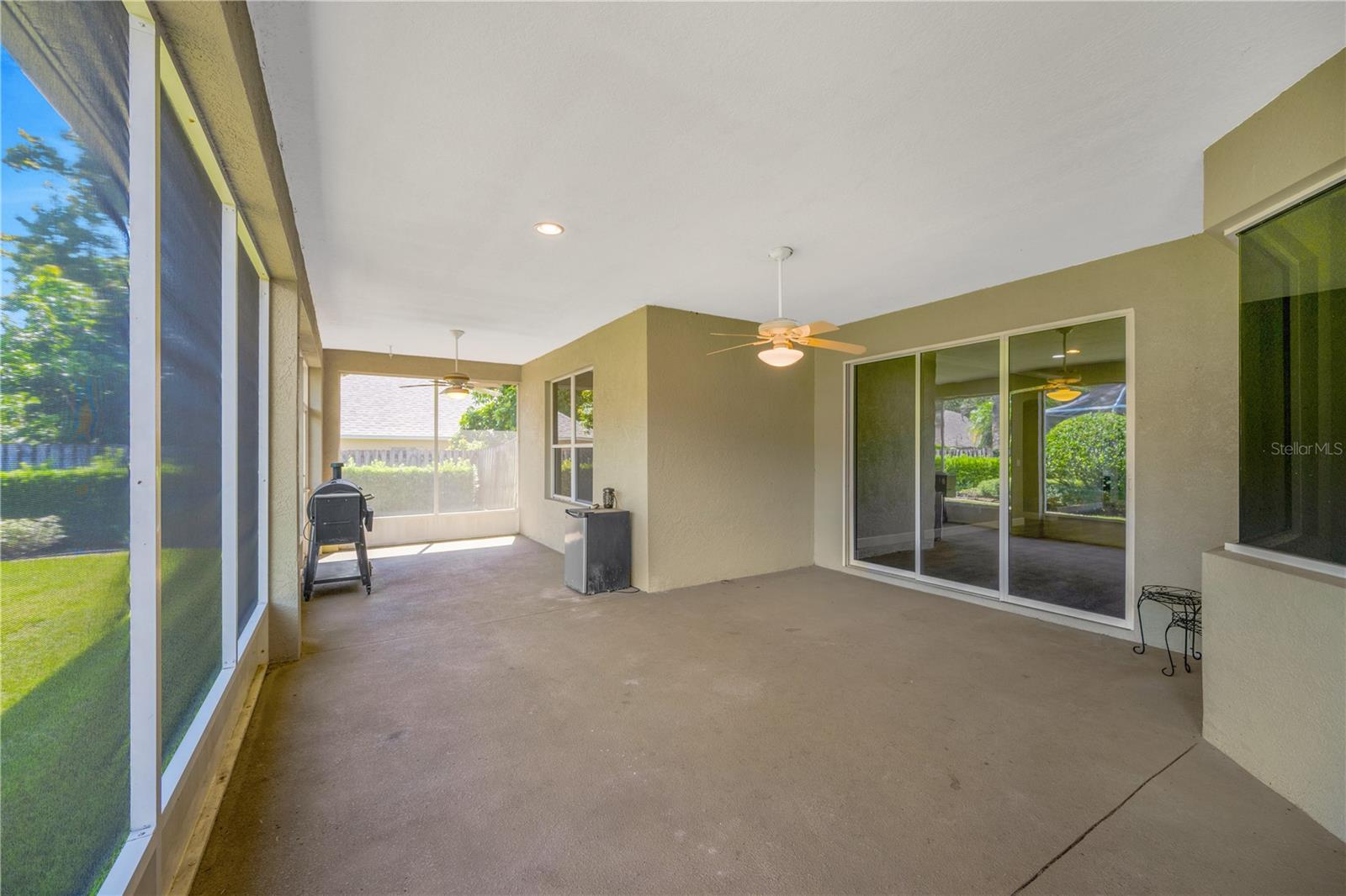 806 Red Ash Ct - Lanai