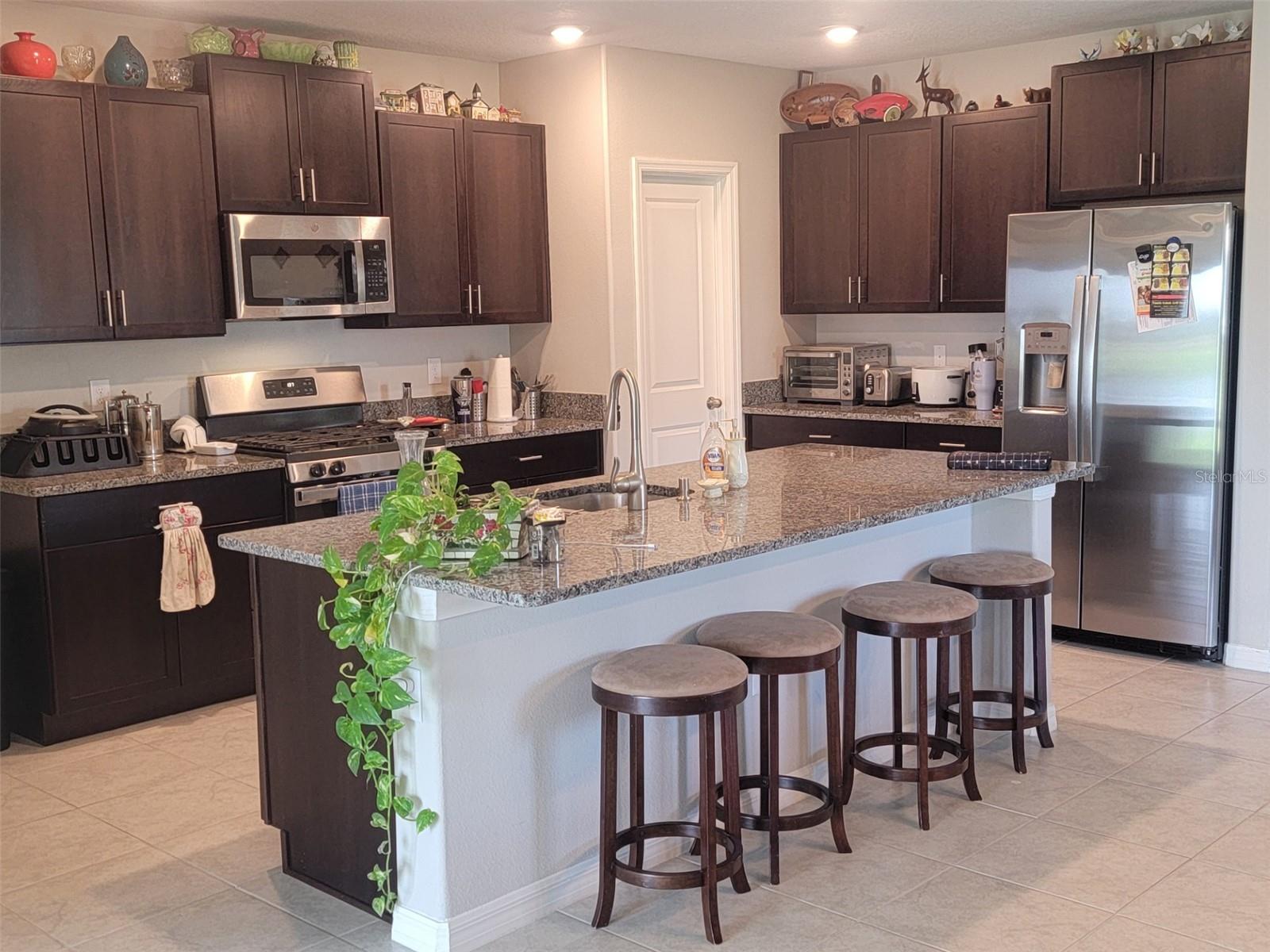 Kitchen with Island