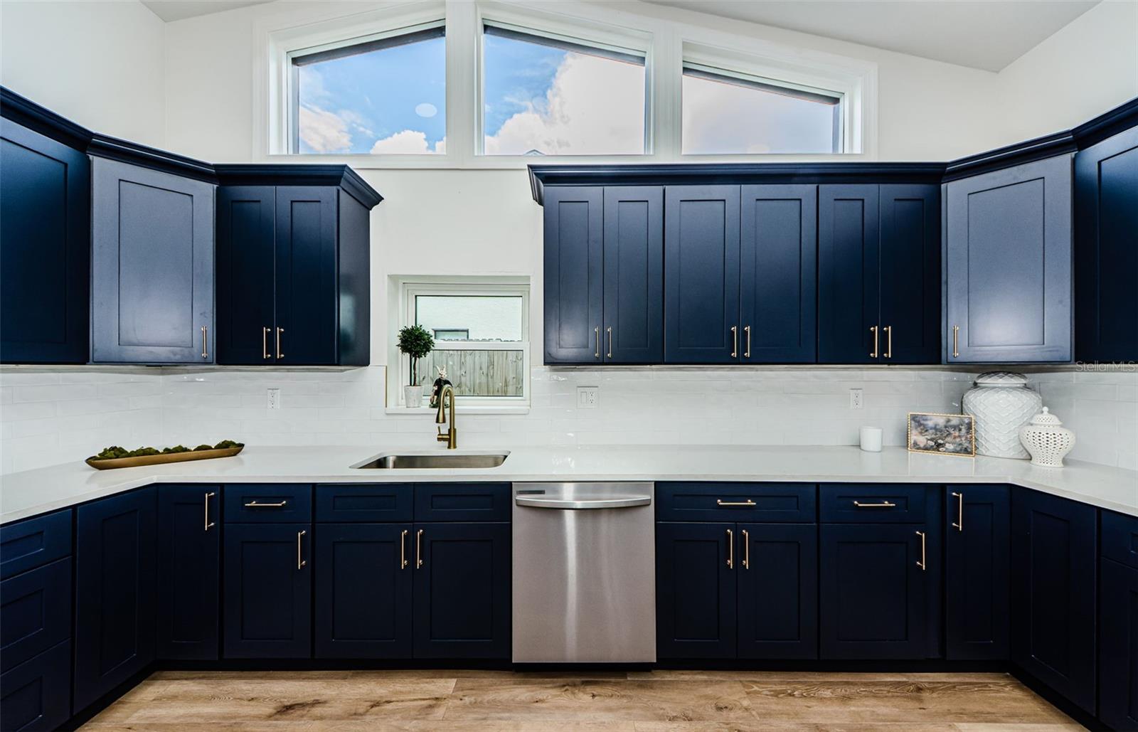 Such an inviting Kitchen