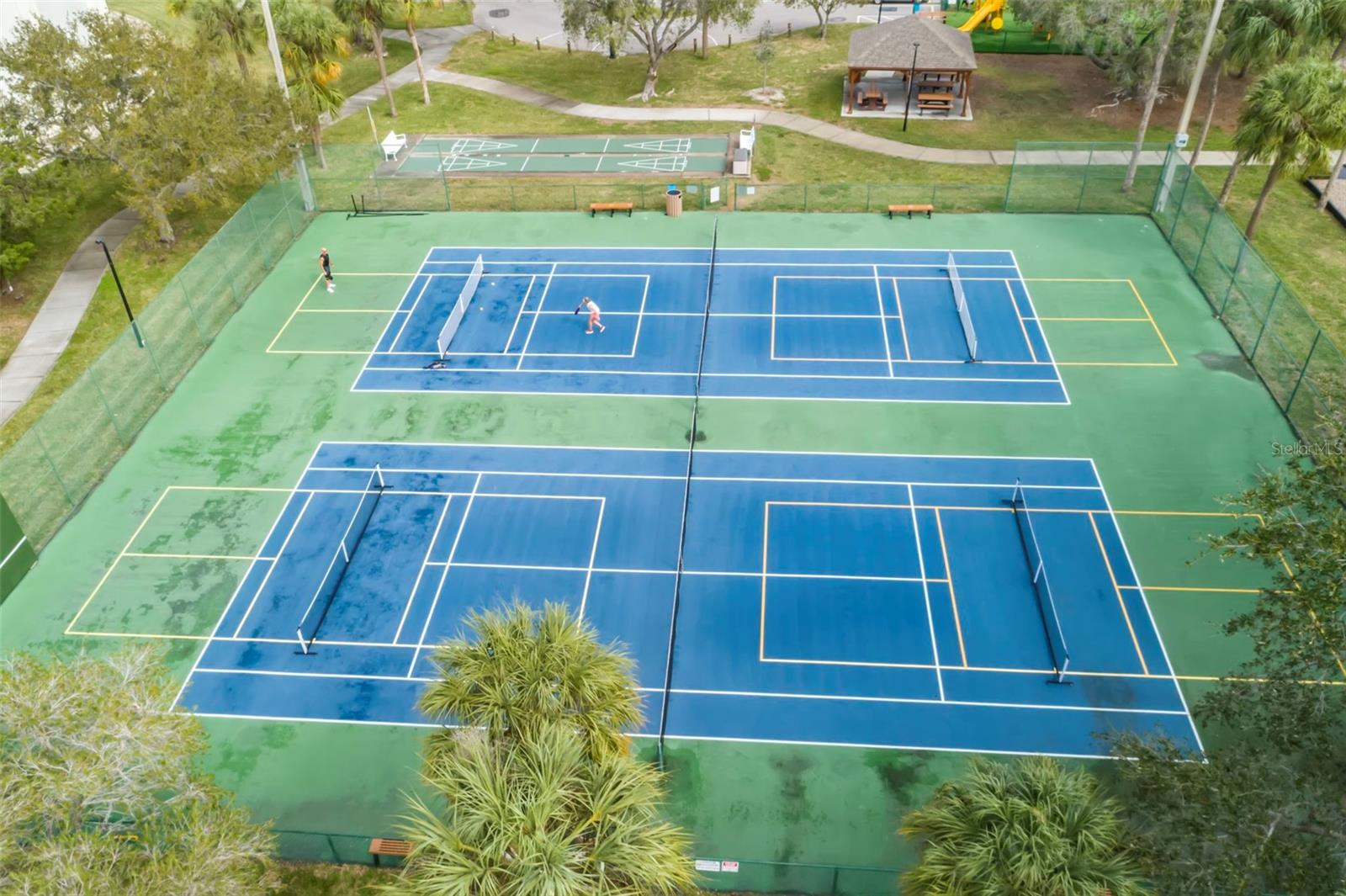 Isle of Capi Tennis and Pickle Ball court