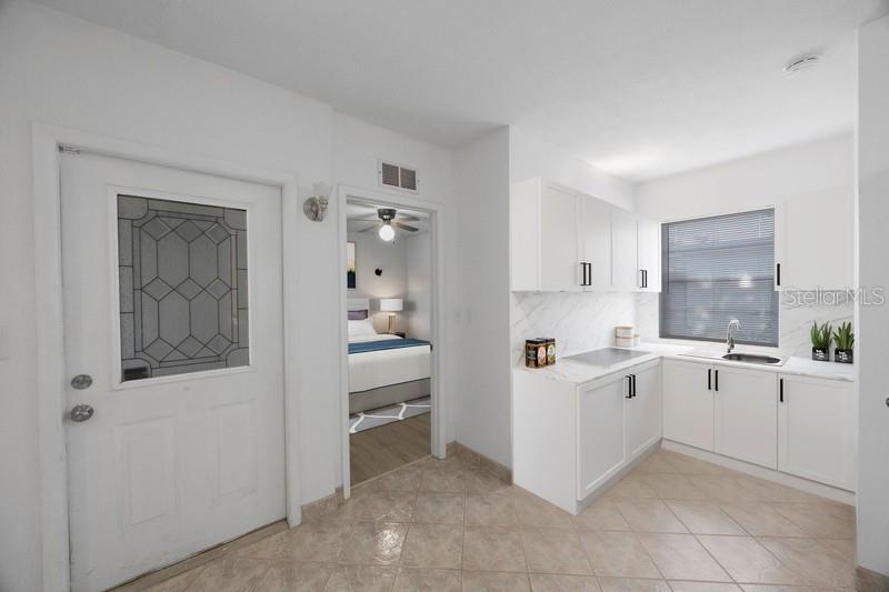 Virtual Staging Family room Nook Kitchen