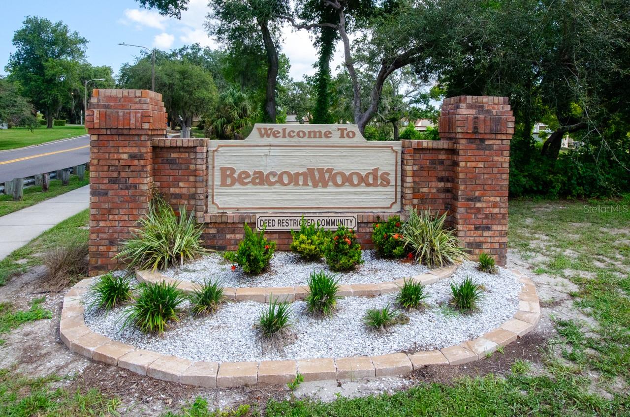 ENTRANCE SIGN TO BEACON WOODS