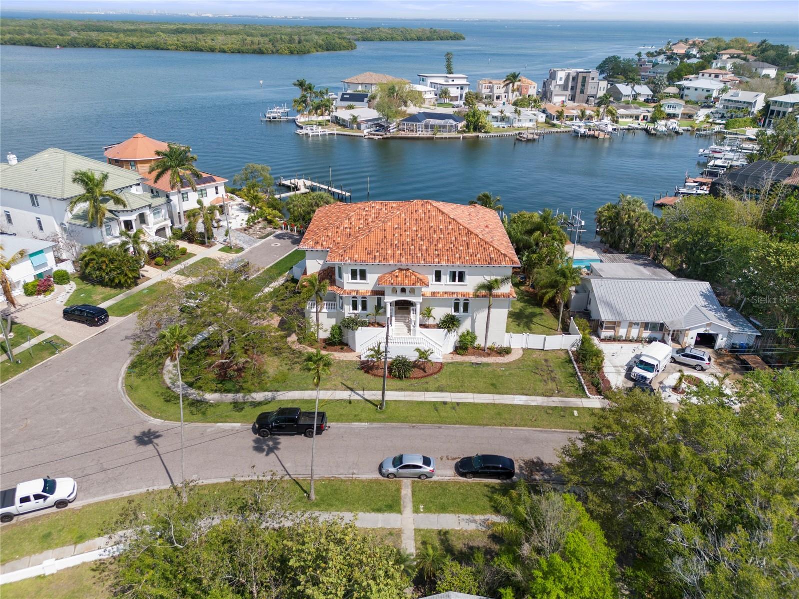 Protected Bayou with outstanding sunrises and views of Weedon Isle