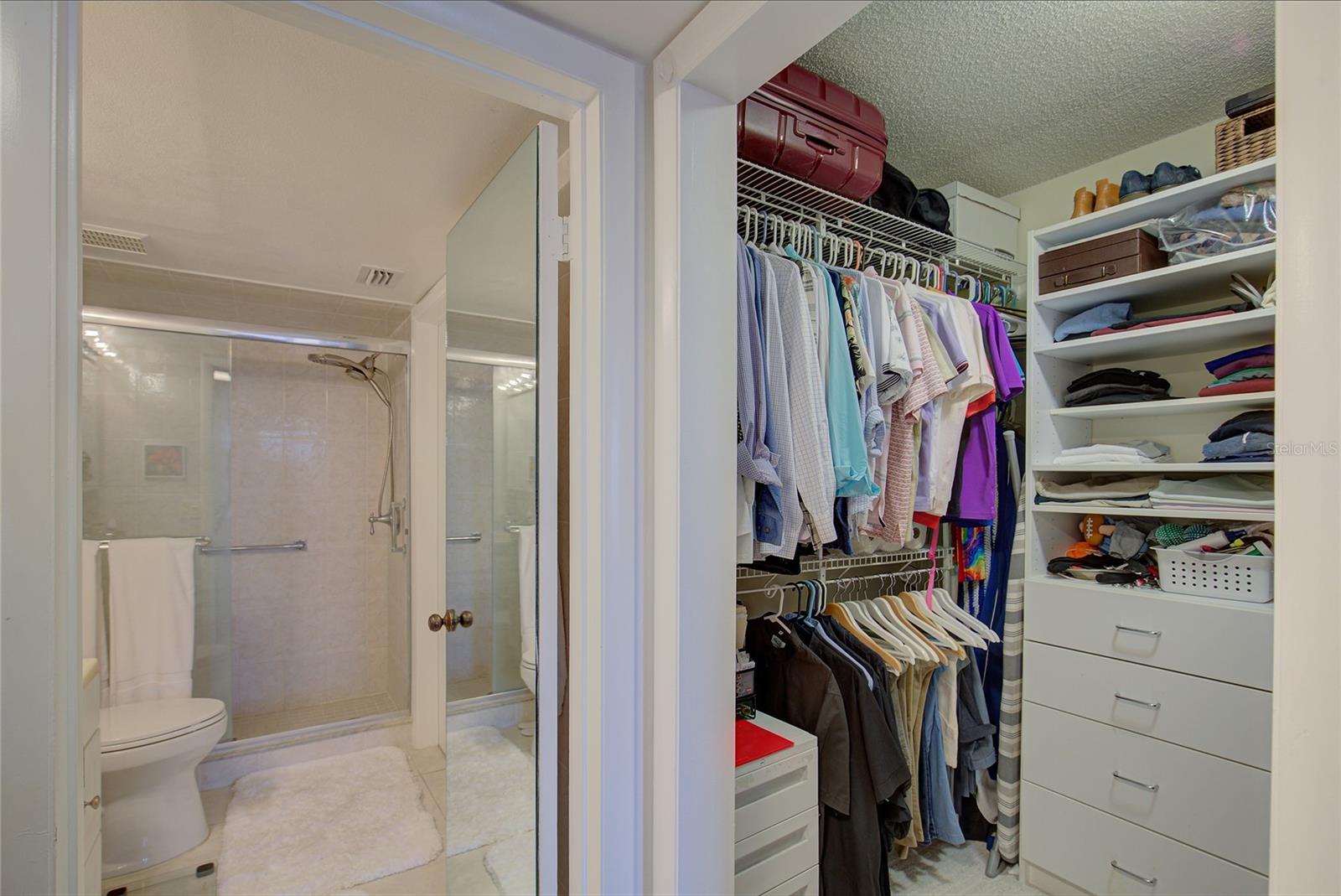 Walk in Closet