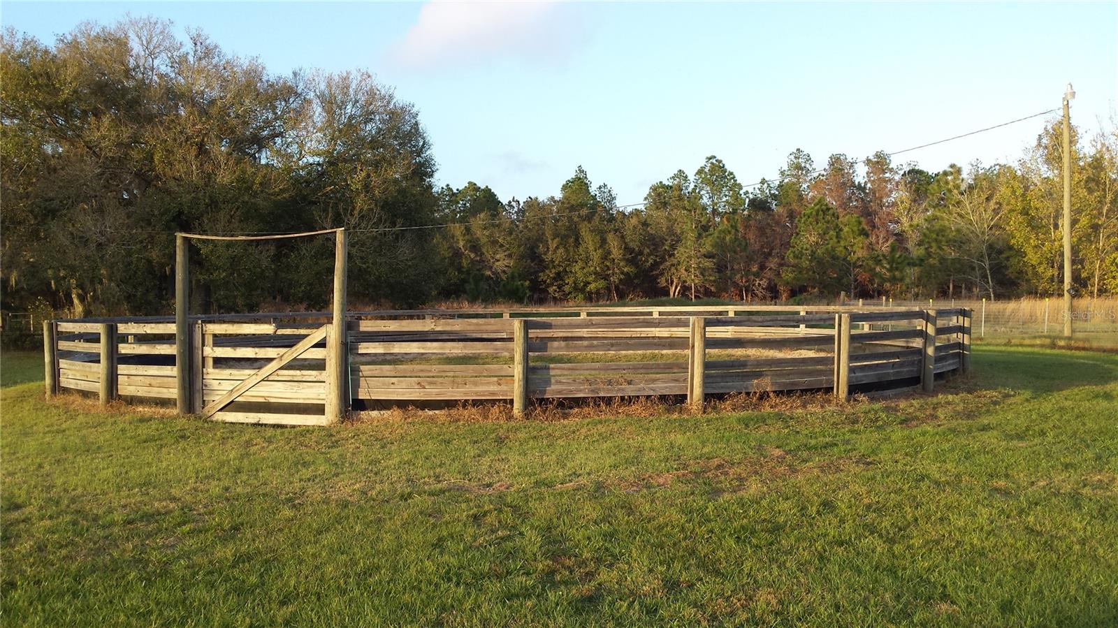 Round Pen