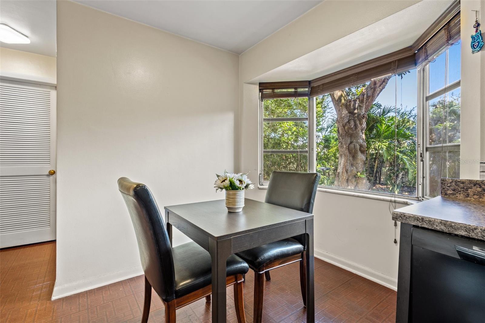 Kitchen Dining Space