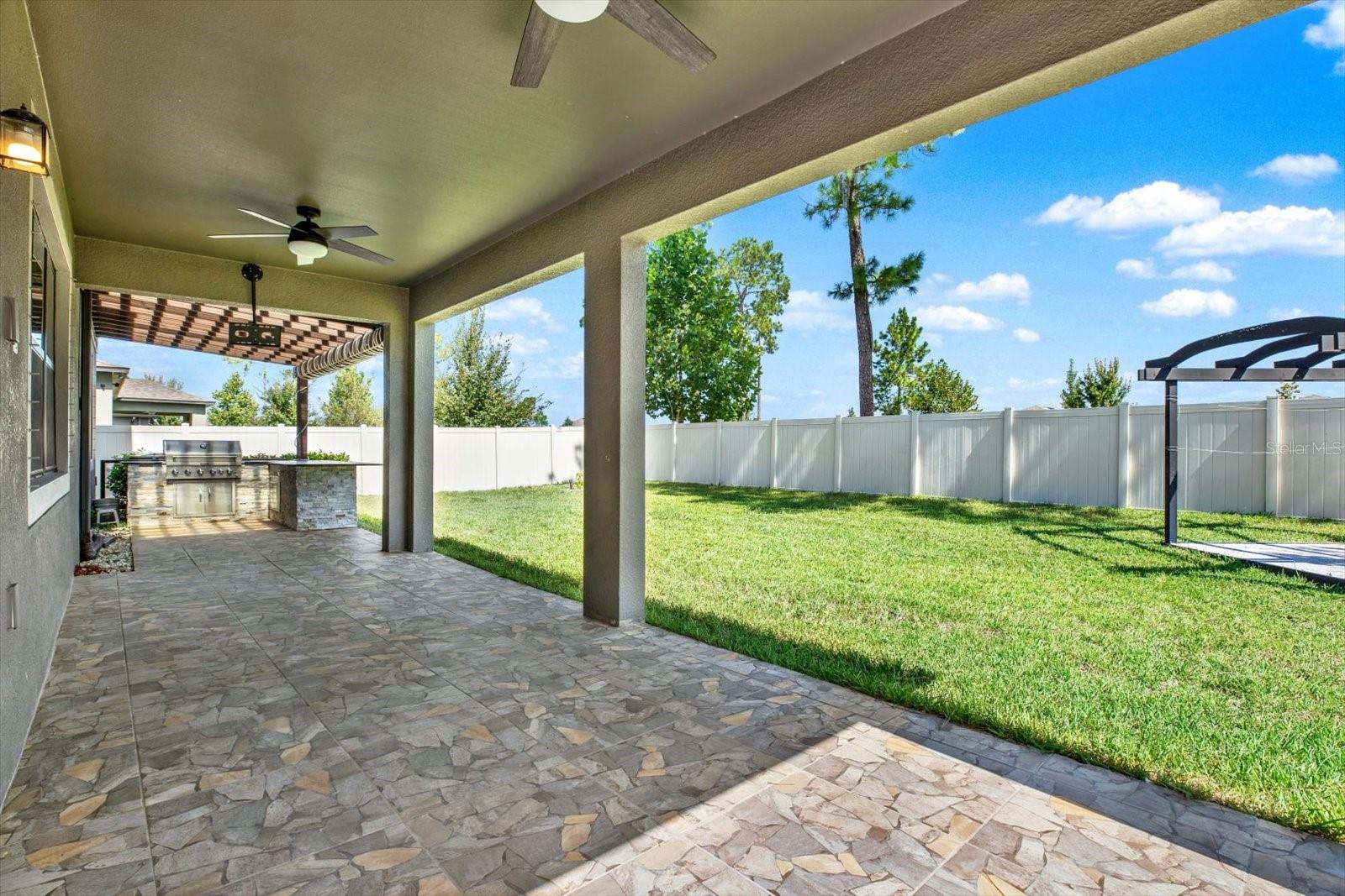 Exterior outdoor kitchen