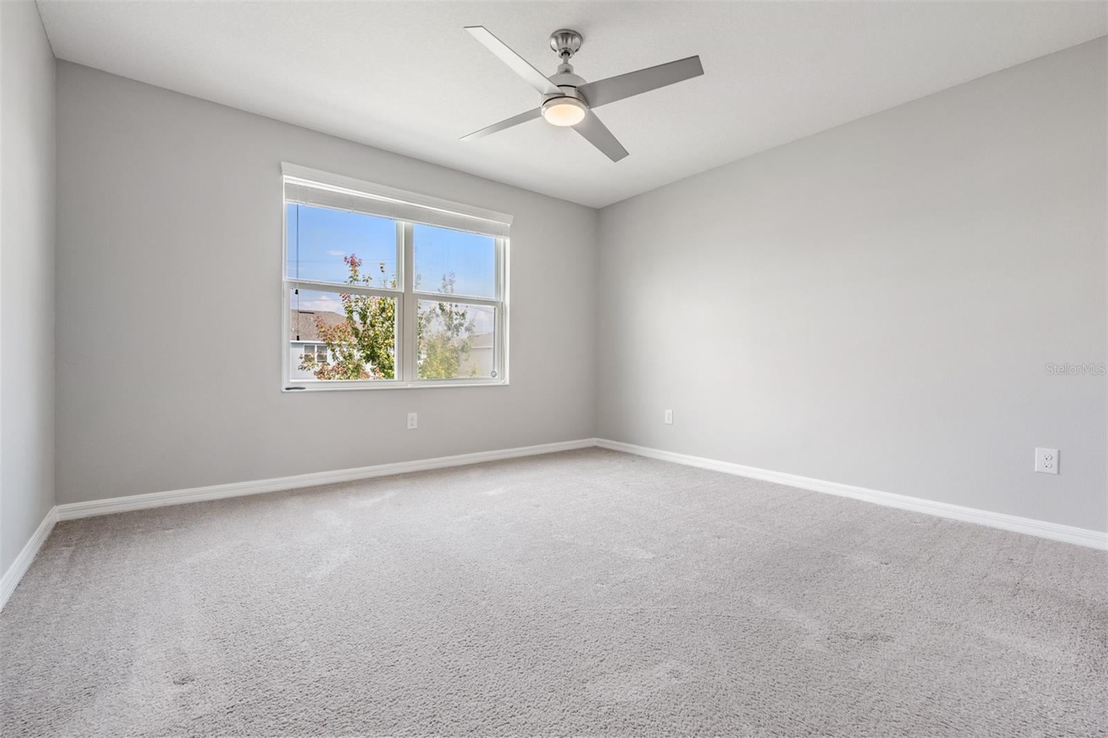 Primary Bedroom (Upstairs)