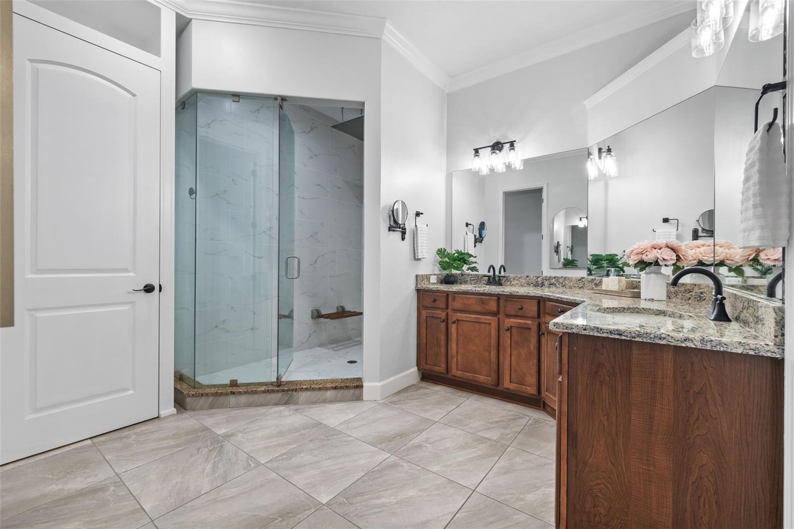 Primary Ensuite Steam shower view