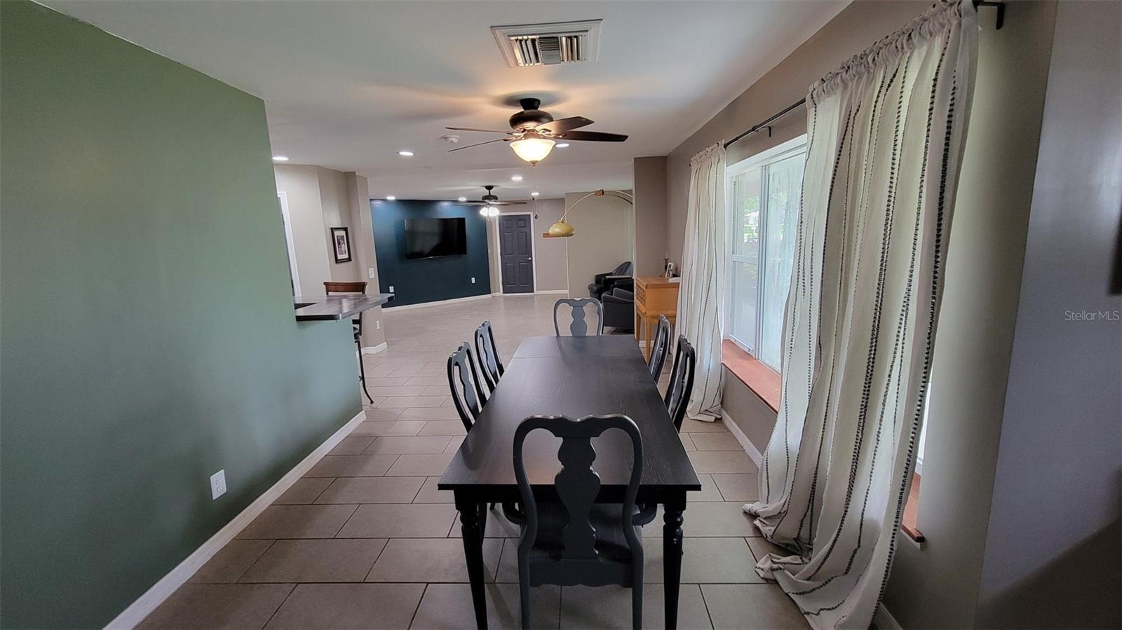 T3549596