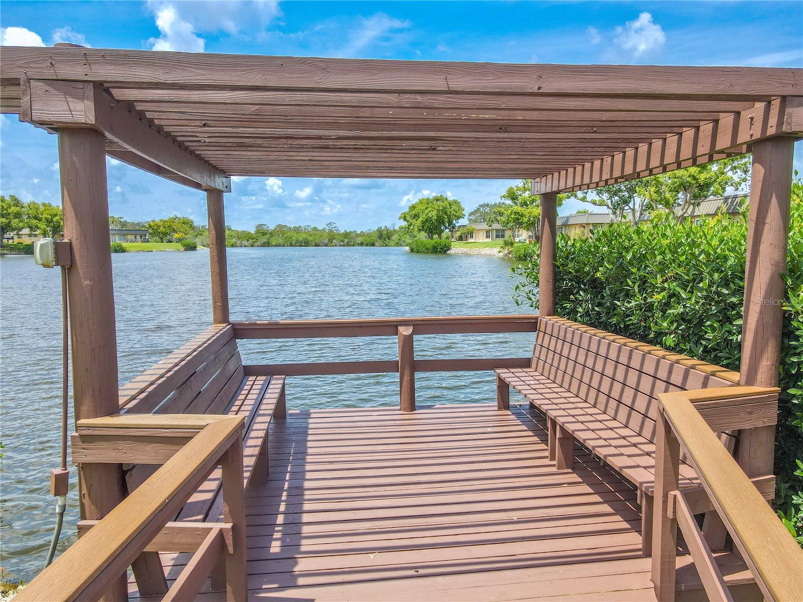 Fishing dock