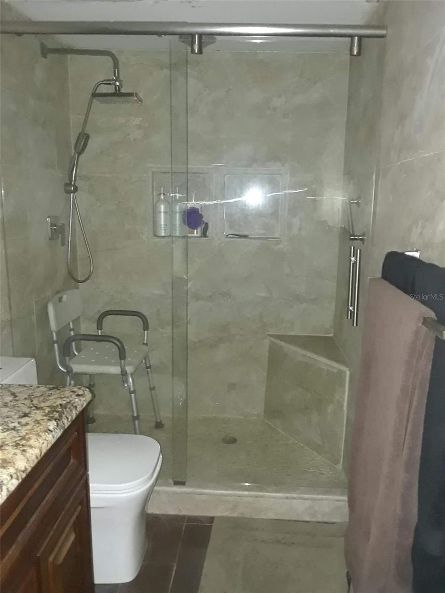 T3549891