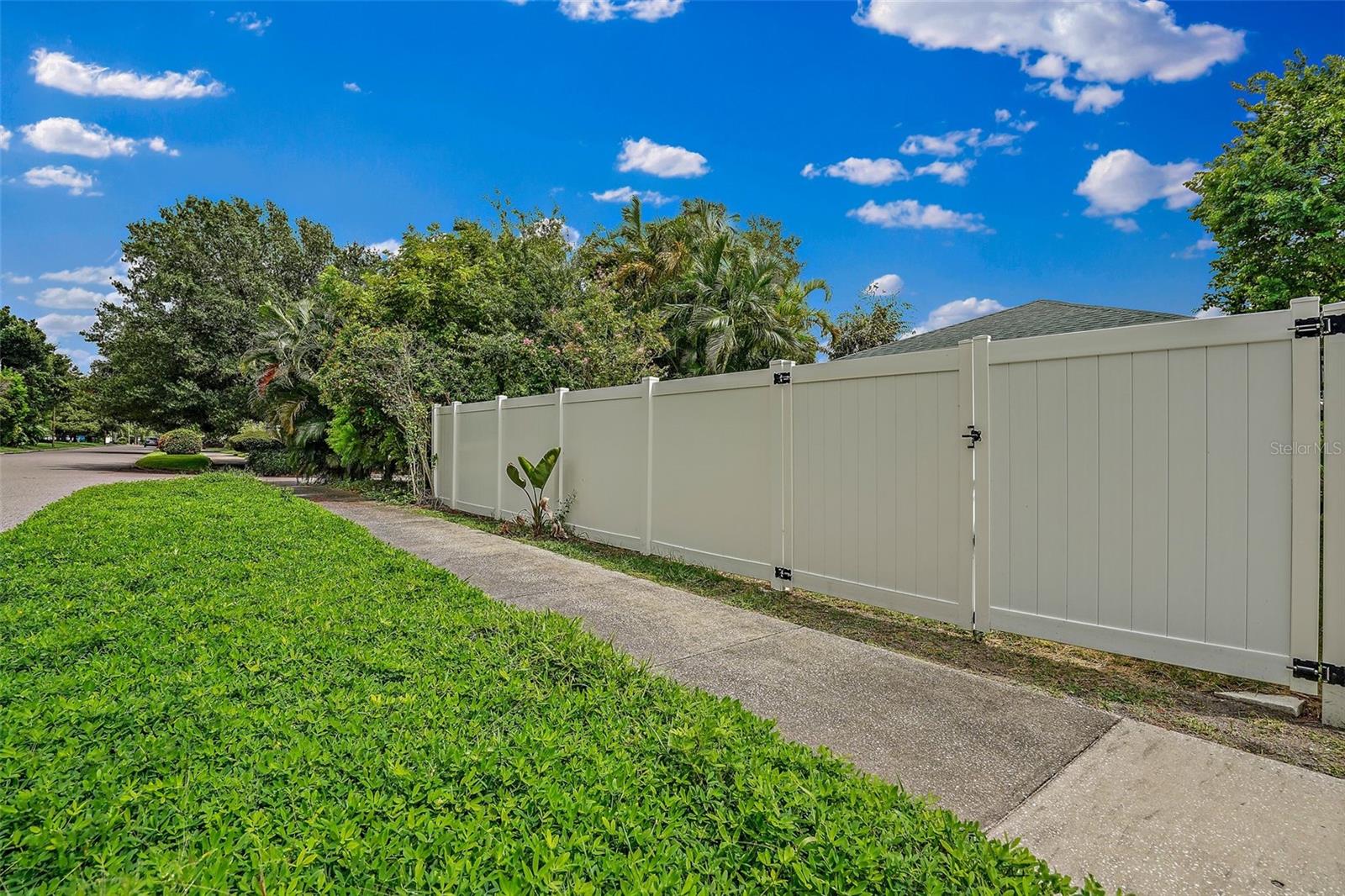 RV/ Boat Parking Double Gate Entry