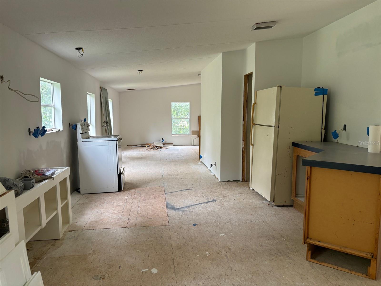 Dining Room to Kitchen