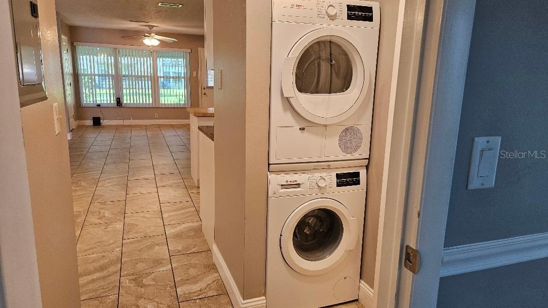 stackable washer and dryer