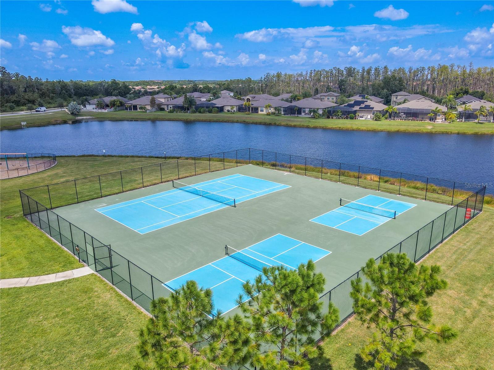 The community features tennis courts.