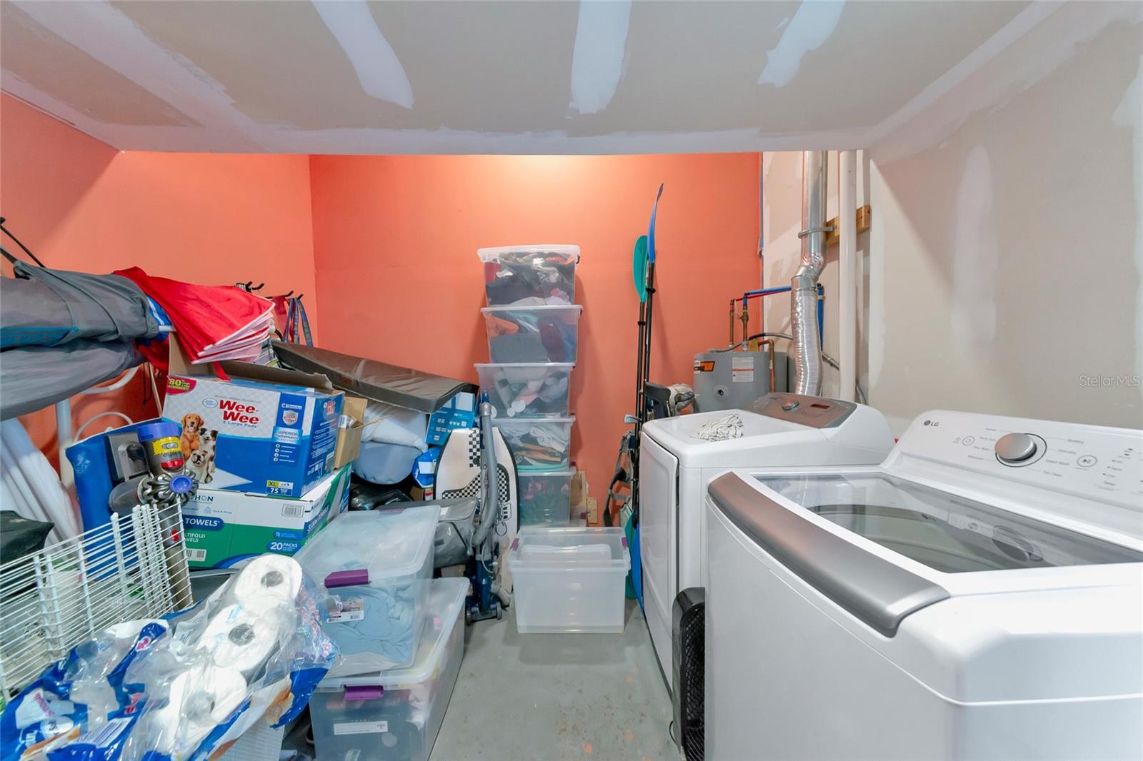 Laundry/ Storage