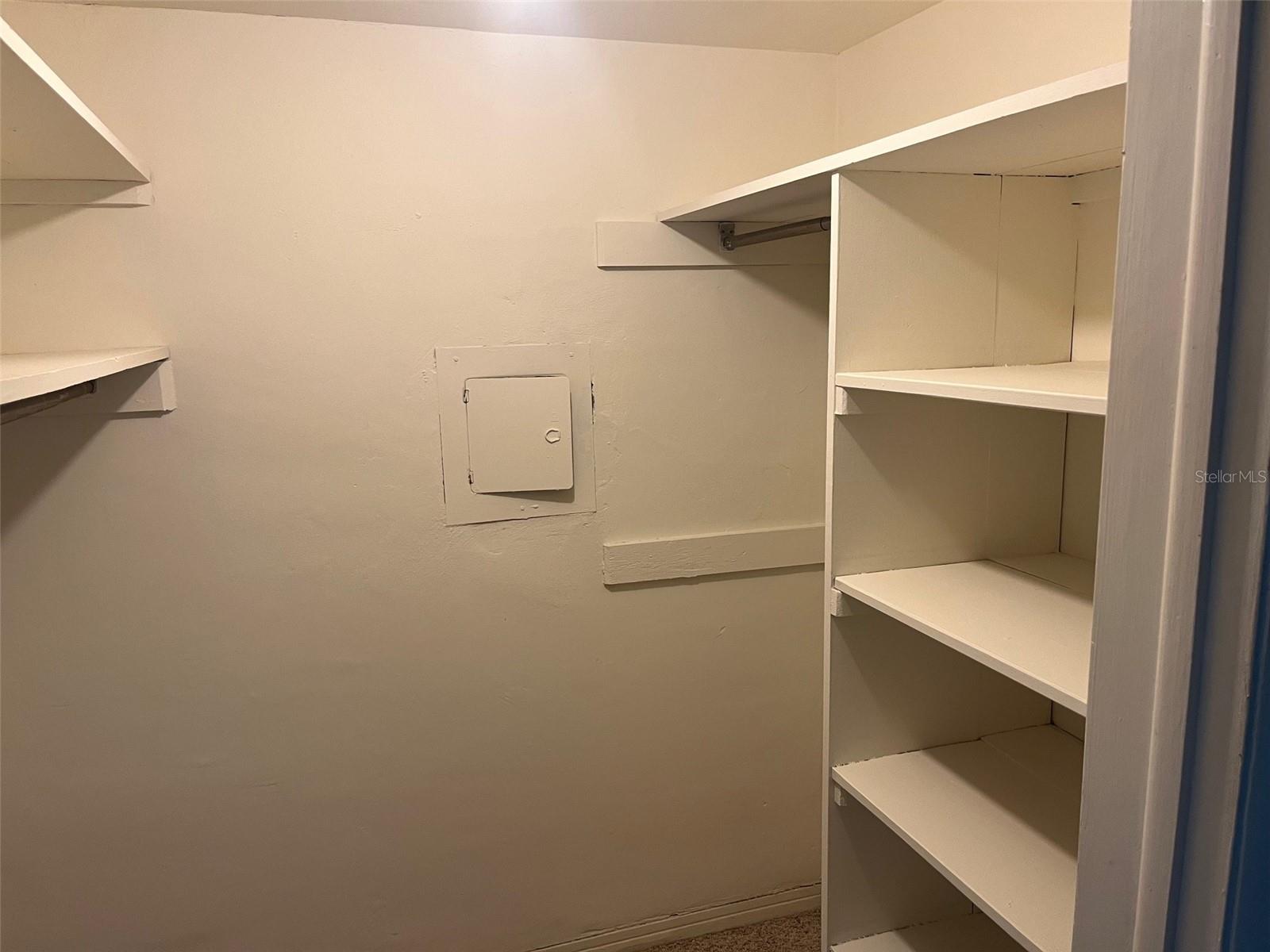 Walk-in closet