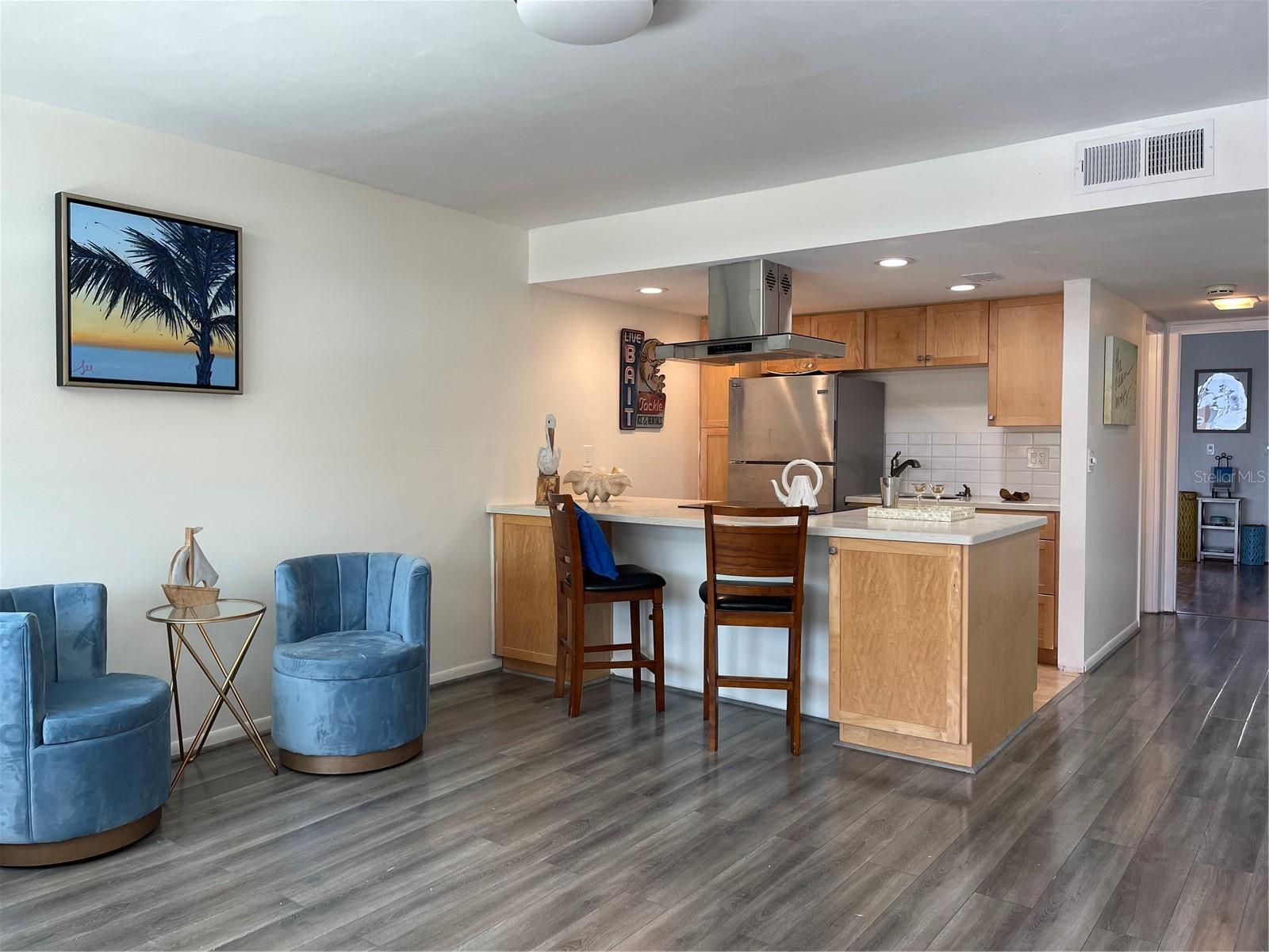 Laminate flooring throughout living room