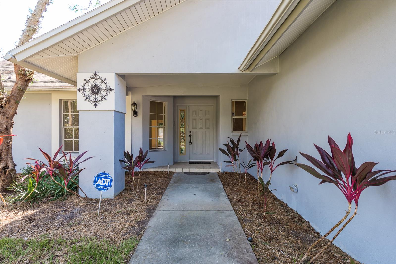 Covered walkway to front door