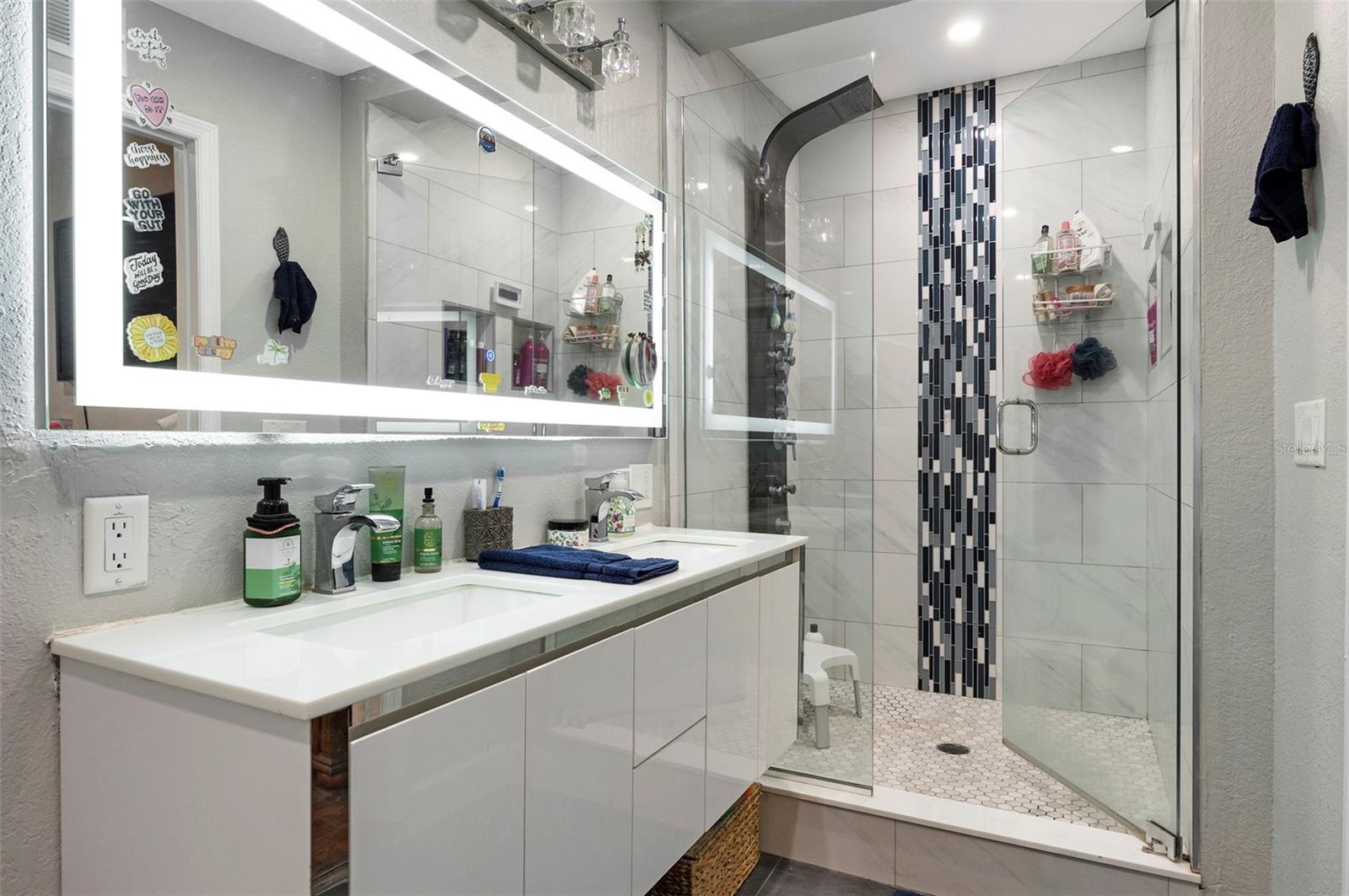 Double Vanity in EnSuite Primary Bath