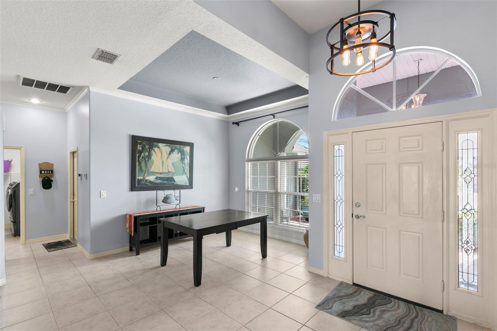 Volume Ceilings in Living/Dining Space