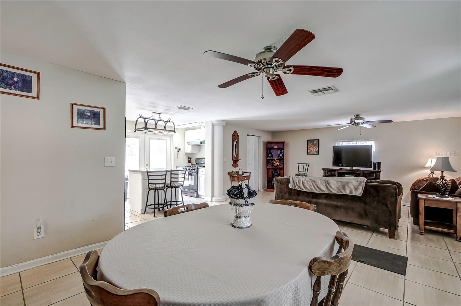 Dinning room / Living room