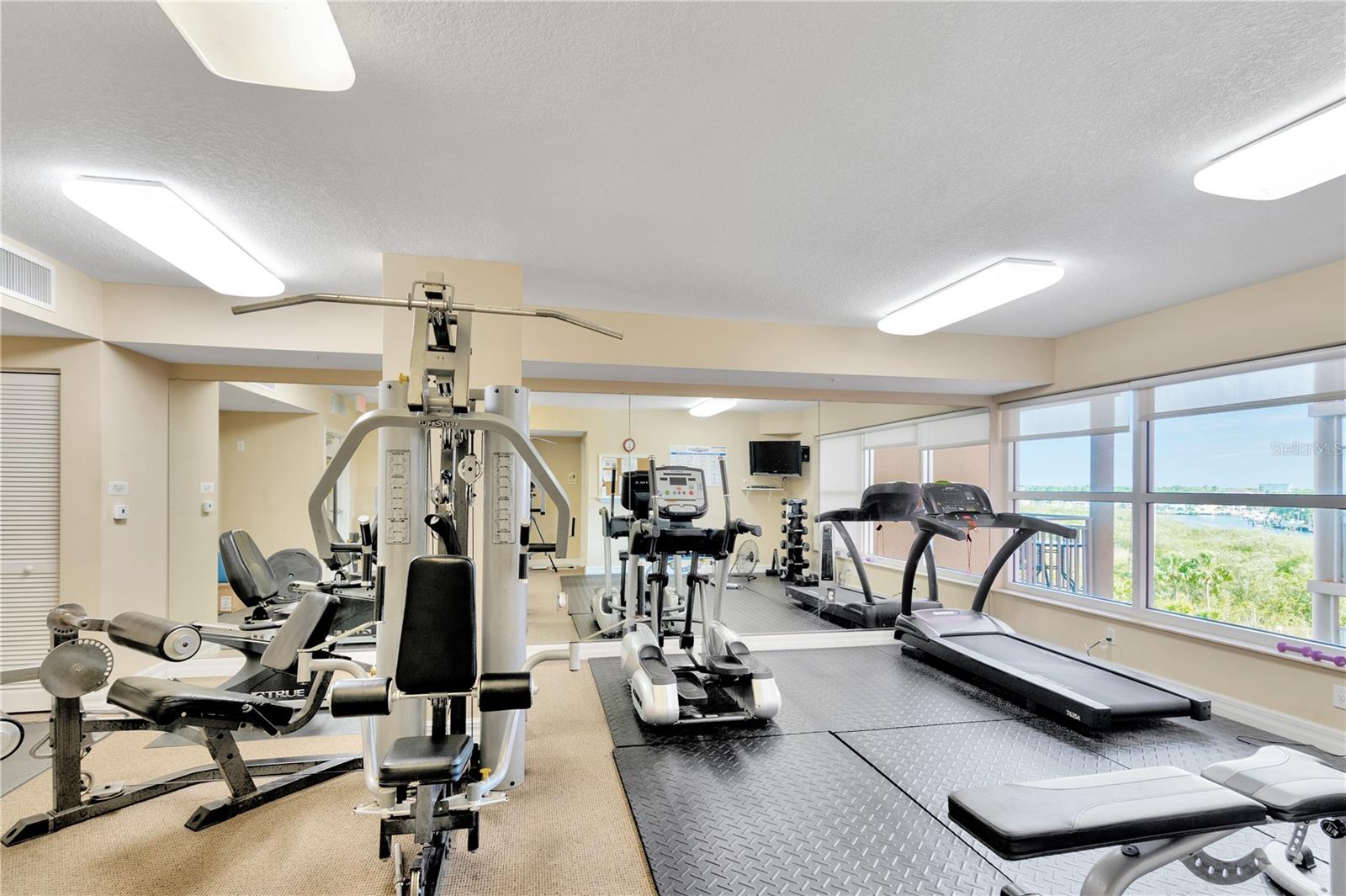 FITNESS CENTER