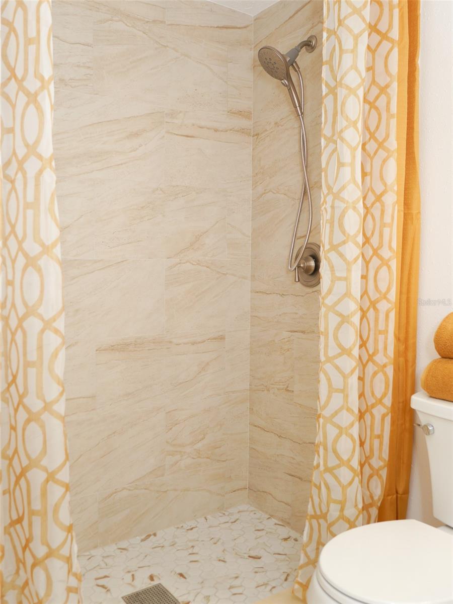 Gorgeous tile shower