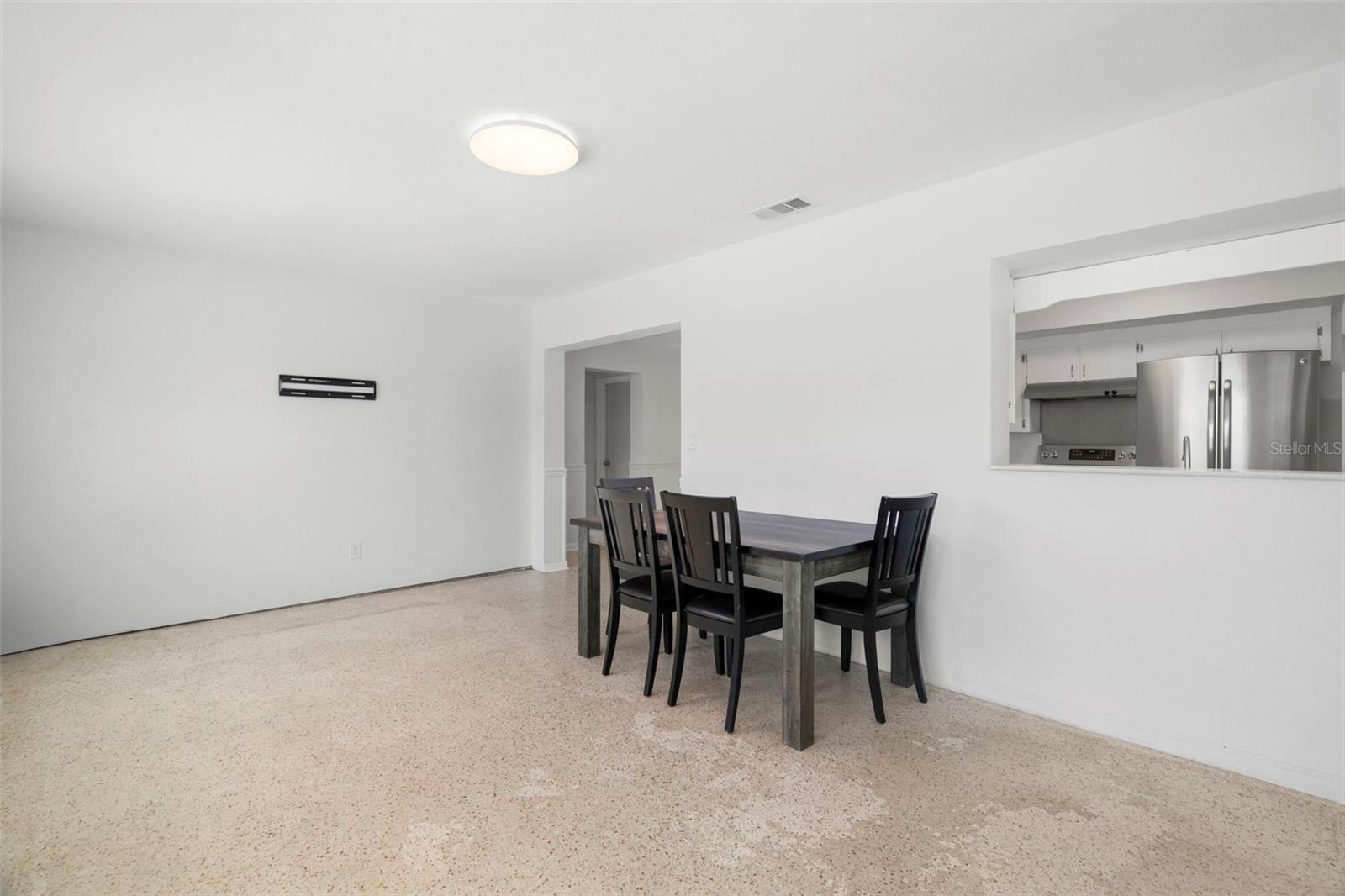 Family room/dining area