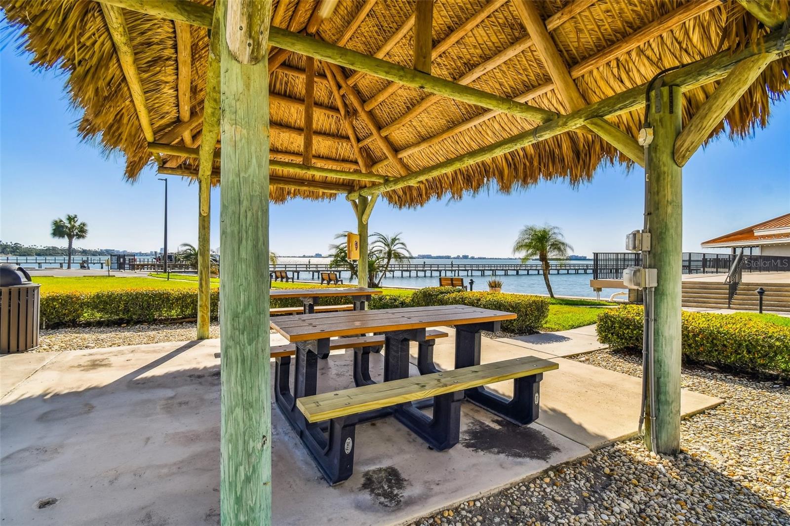 Community tiki hut