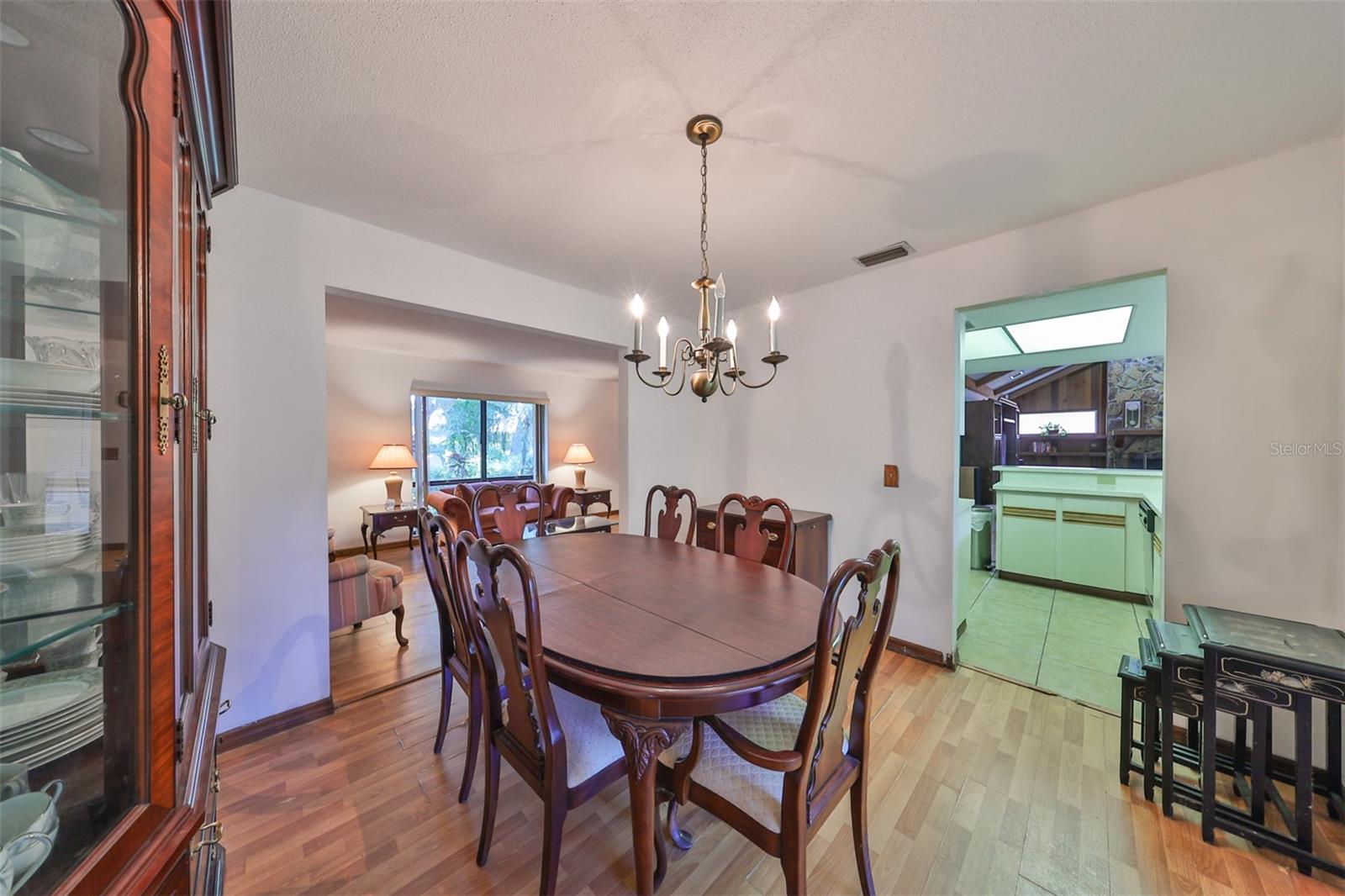 Dining Room is good size and perfect for quiet dinners and entertaining.