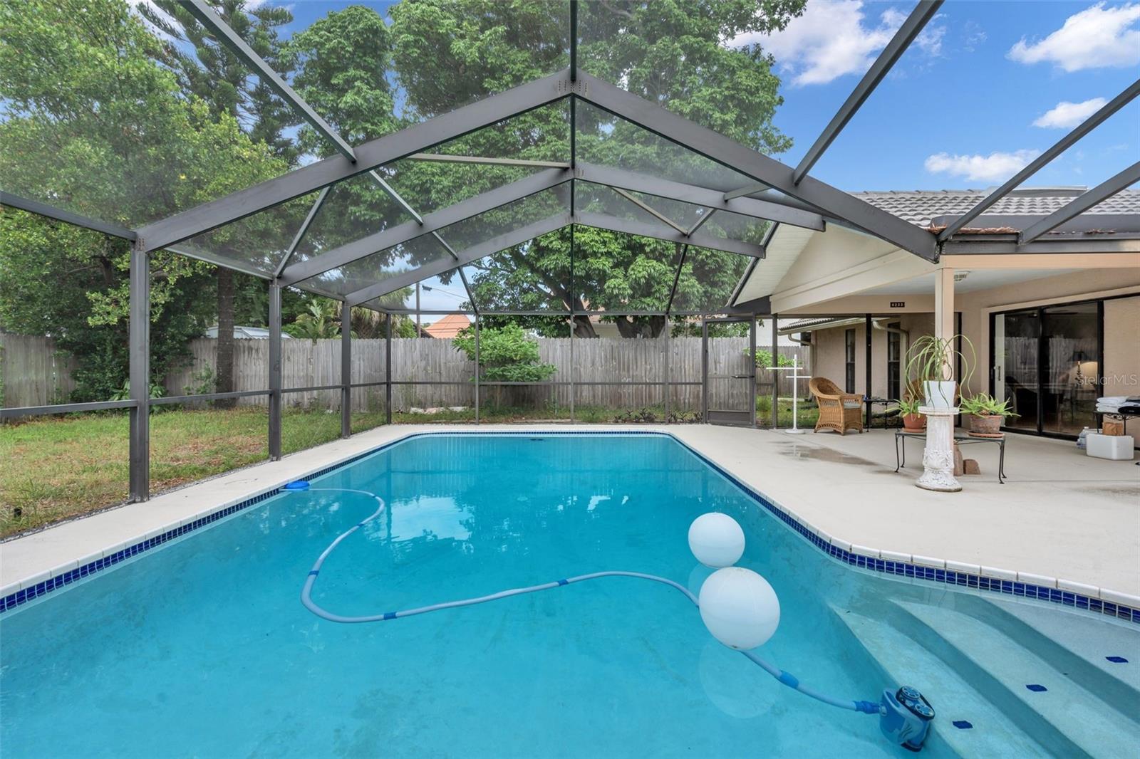 Wonderful pool for laps