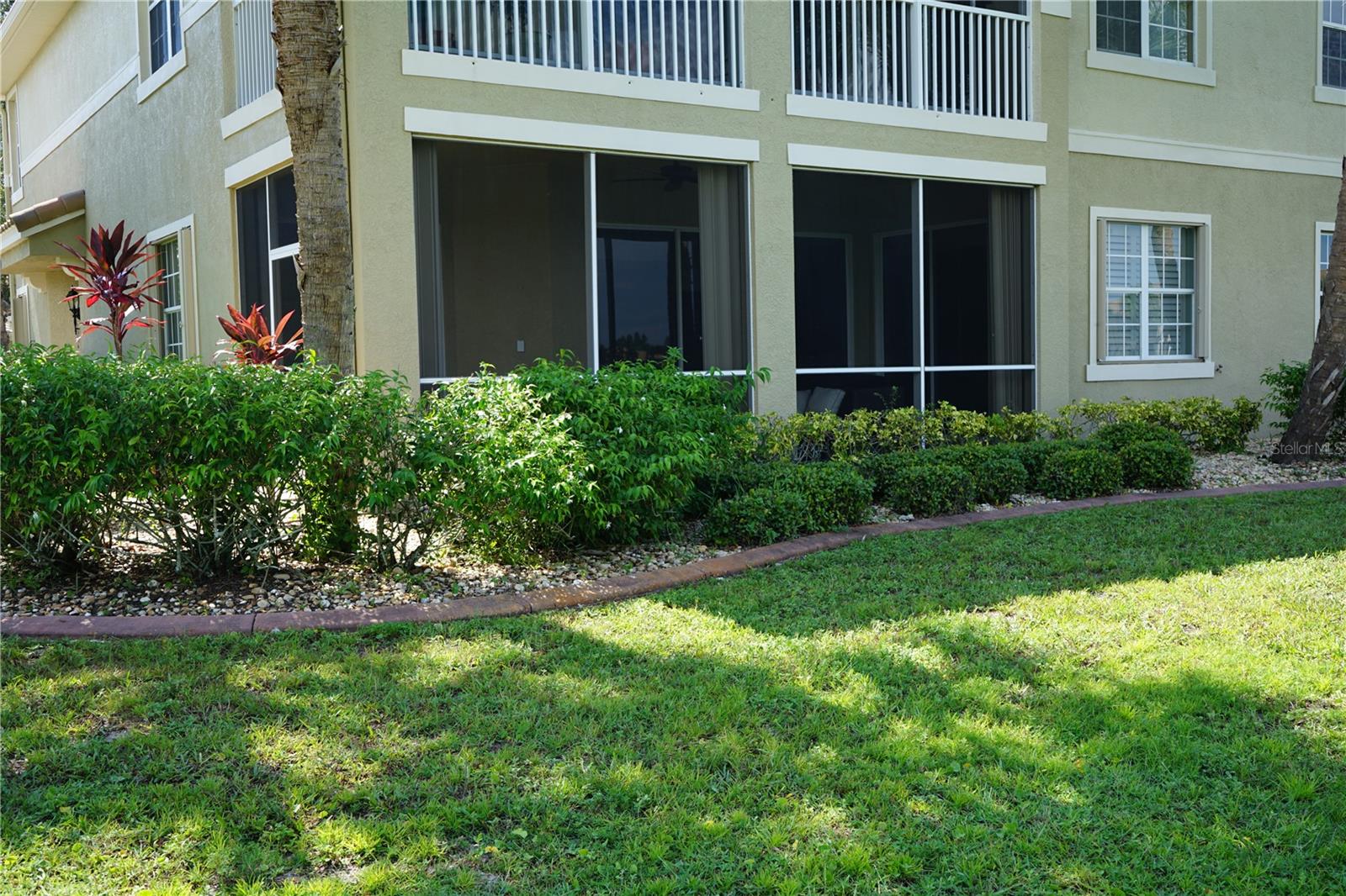 your lanai and owners bedroom window