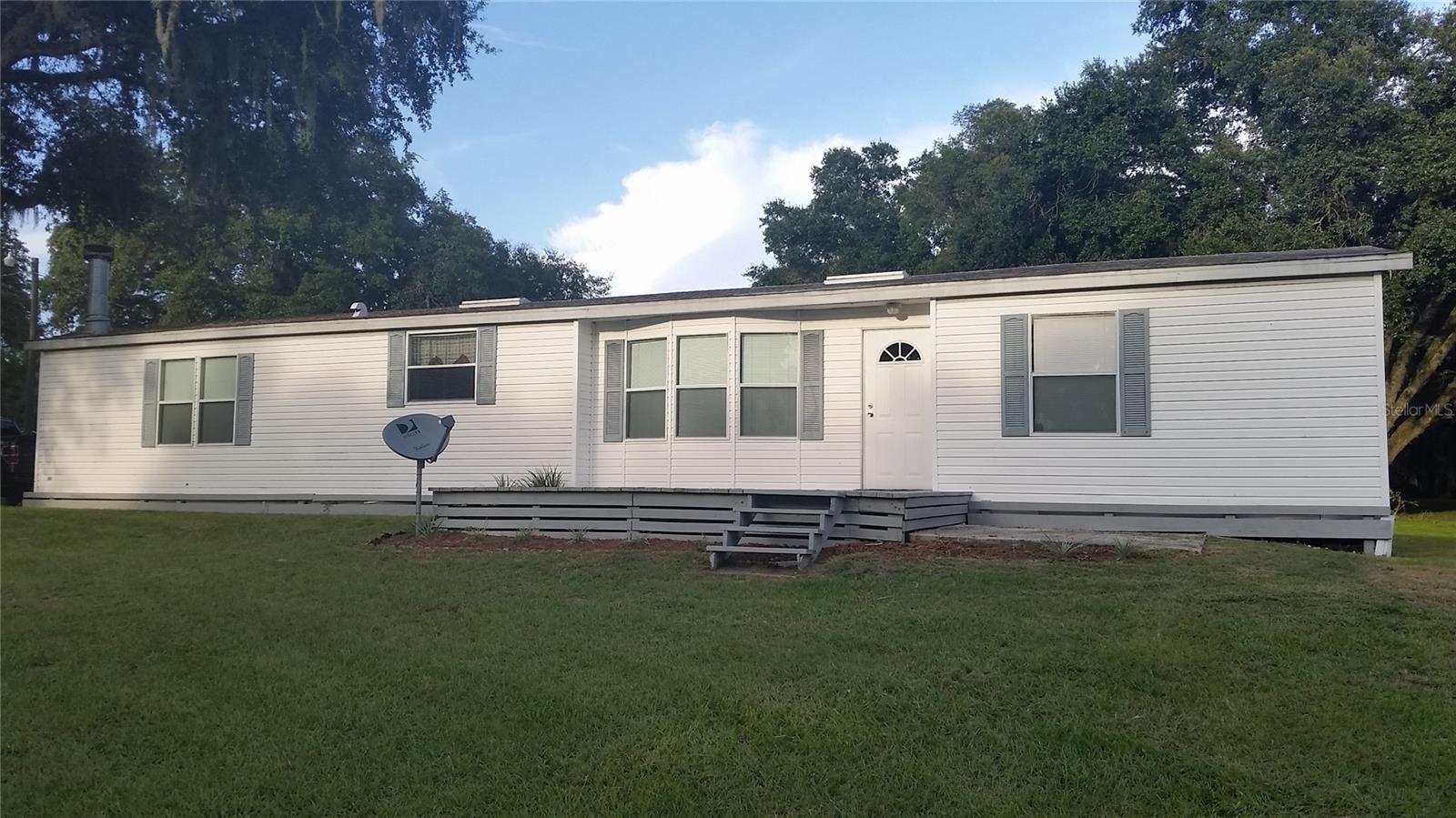 Front of home that faces the lake