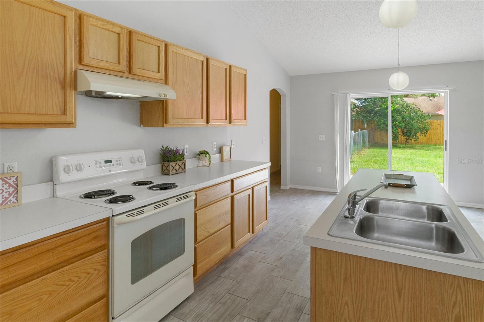 What a Gorgeous Kitchen