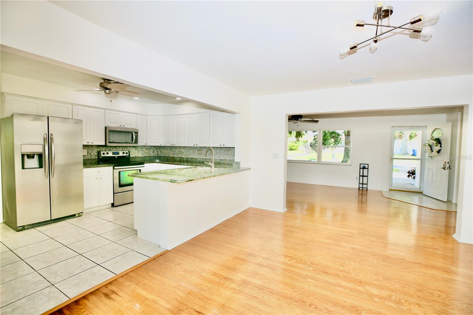 Dining Room/Kitchen