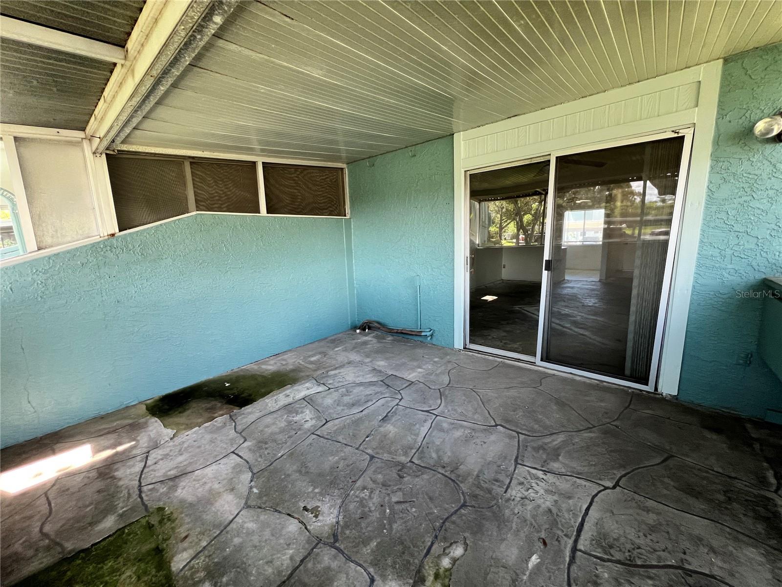 Screened Porch