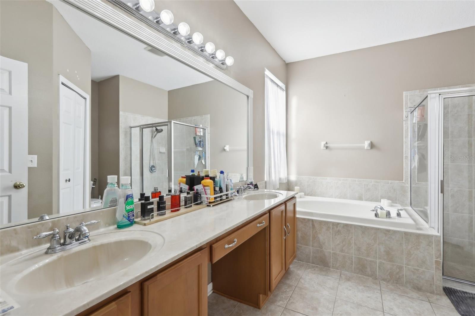 Duel Sinks and Space for a Chair