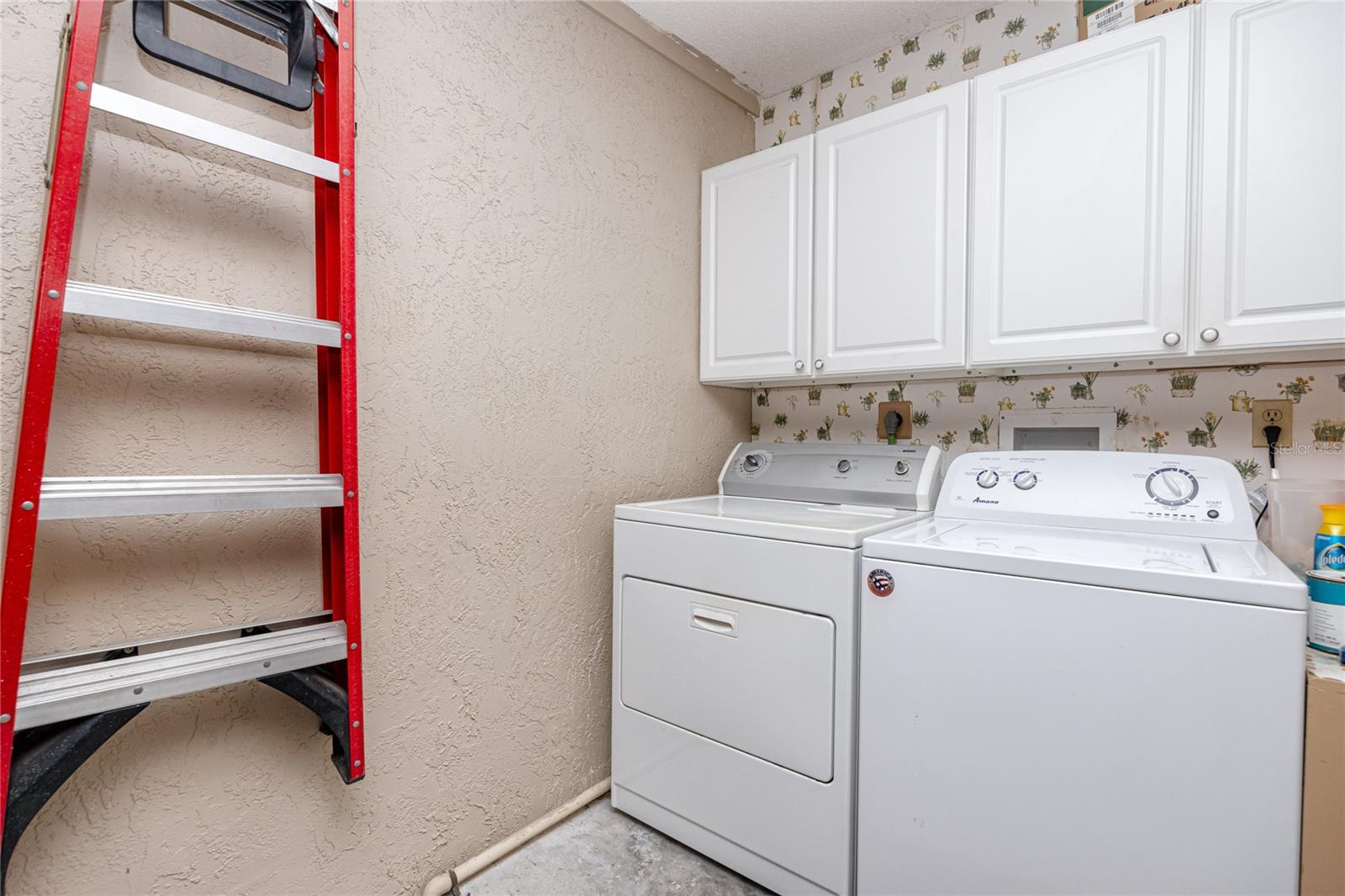 Washer and Dryer In Garage