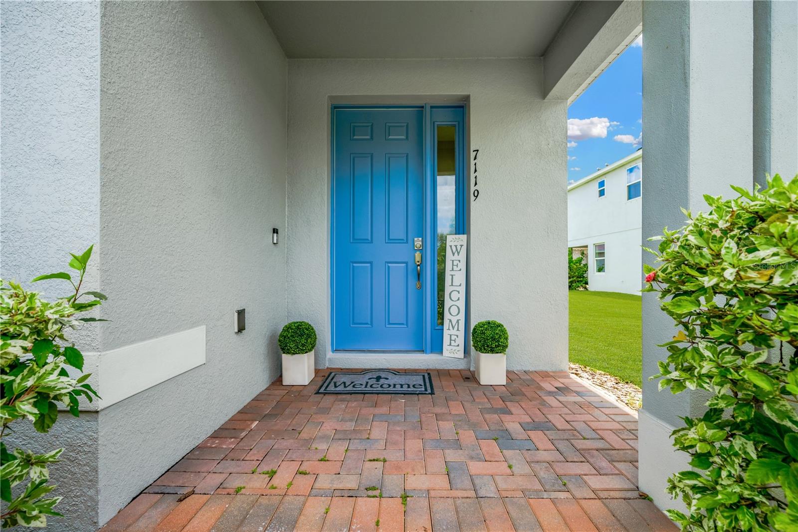 Covered front entryway