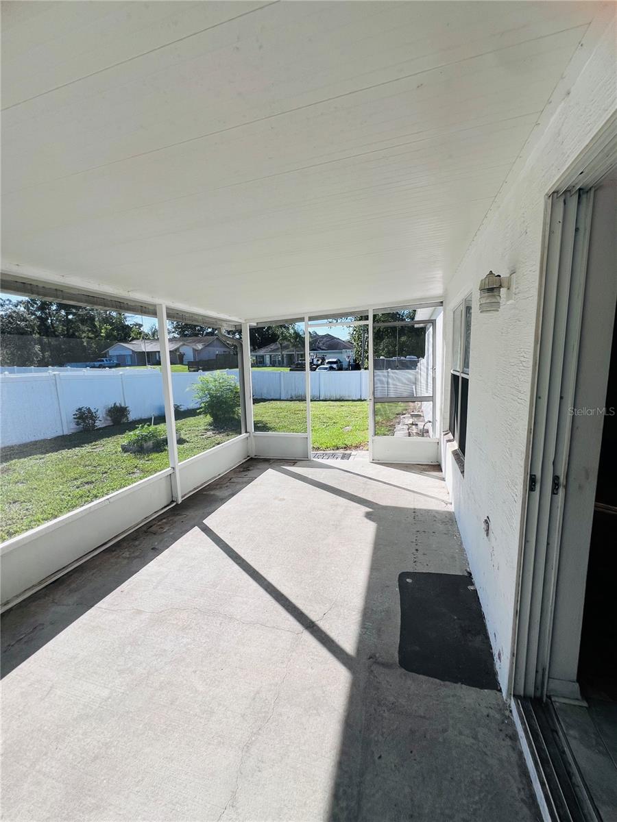 screened porch